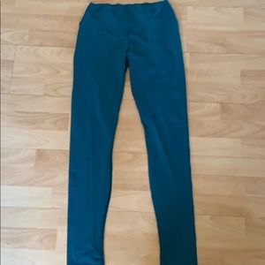 Montiel leggings size M.